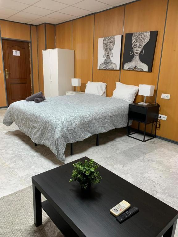 Апартаменты Boutique Living Soho Малага Экстерьер фото