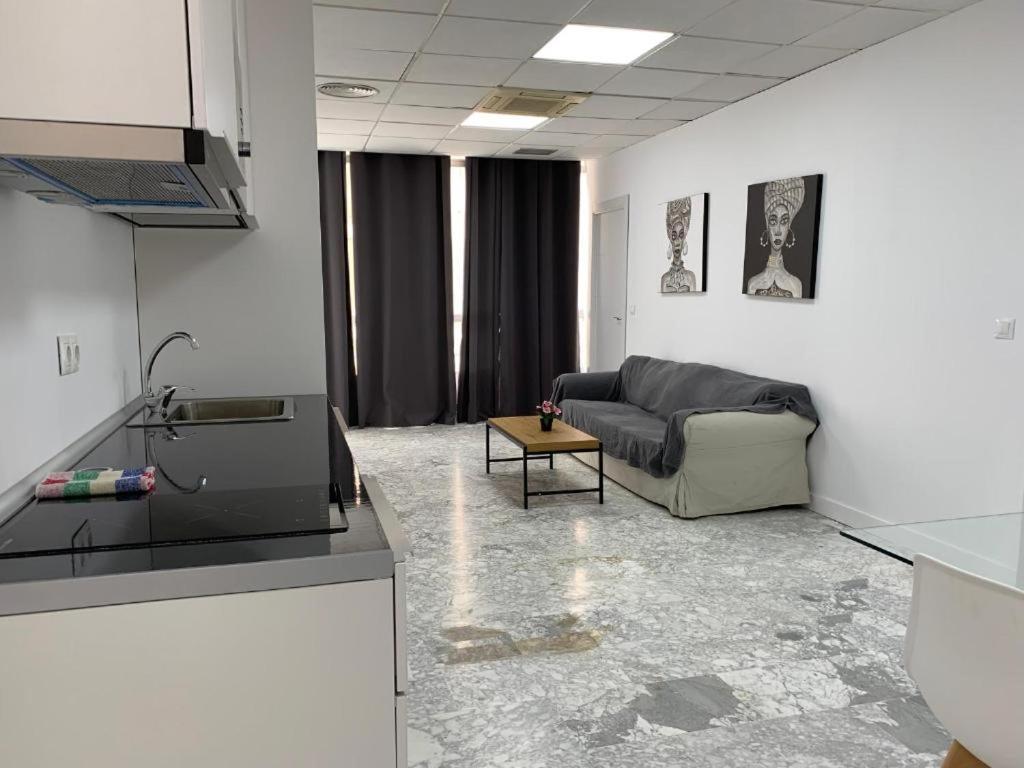 Апартаменты Boutique Living Soho Малага Экстерьер фото