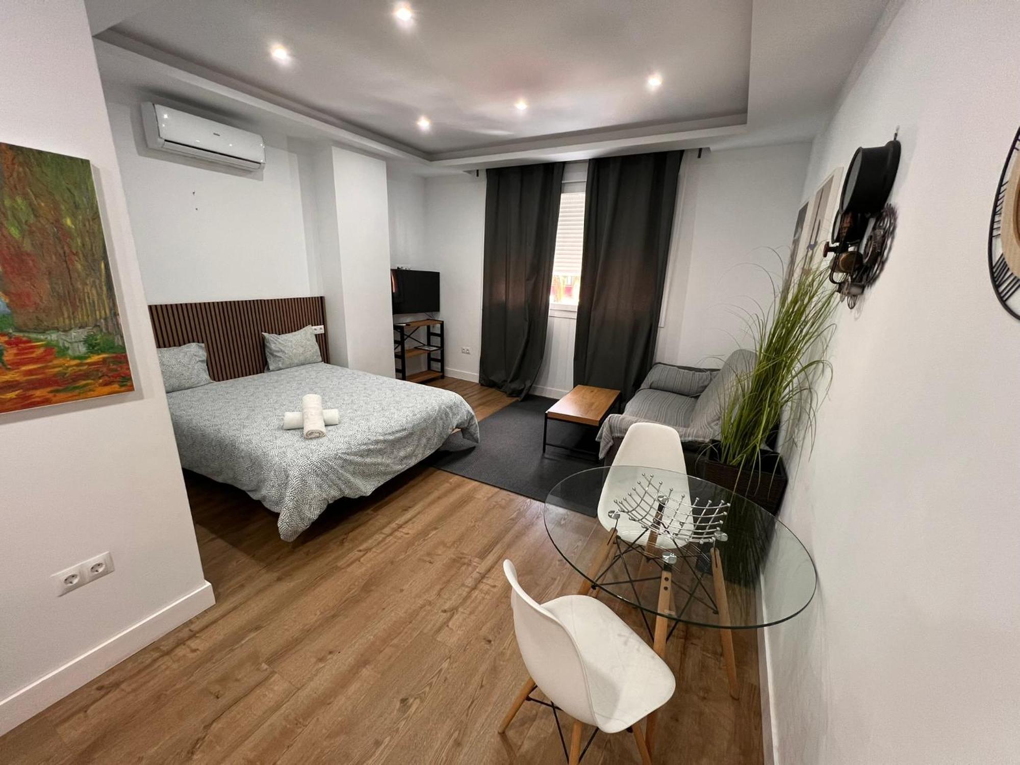 Апартаменты Boutique Living Soho Малага Экстерьер фото
